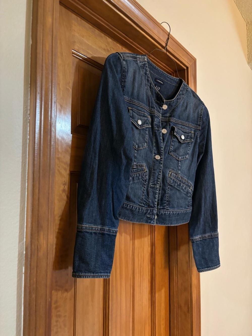 Vintage GAP Women's Dark Blue Jean Jacket Y2K like new - Picture 9 of 16